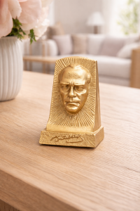 Atatürk Büst İmzalı Biblo Figür 9,5x6,5cm