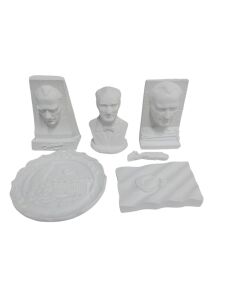 Atatürk Büstleri ve Türk Bayrağı Seti 6 Parça